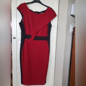 Wine and Black Cartise Dress - Size 8